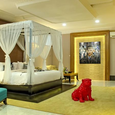 Raintree Boutique Villa & Gallery Джокякарта Екстериор снимка
