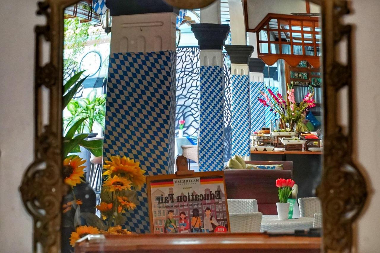 Raintree Boutique Villa & Gallery Джокякарта Екстериор снимка